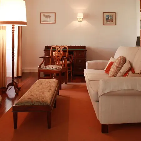 Pensionat Quinta Malvas - Quinta De Santa Luzia 4*