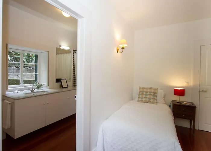 Maison d'hôtes Quinta Malvas - Quinta De Santa Luzia 4*