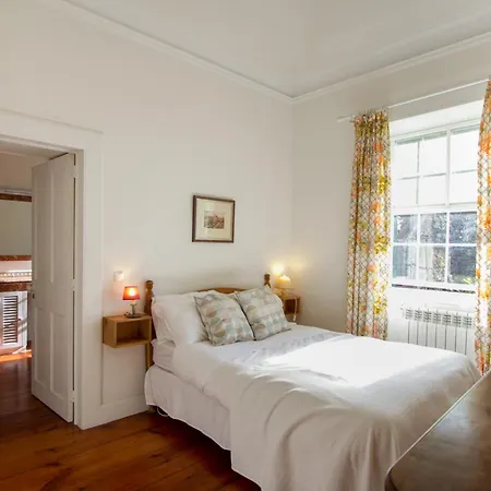 ゲストハウス Quinta Malvas - Quinta De Santa Luzia 4*